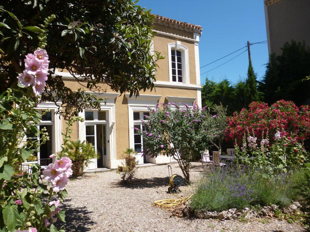 La Maison Des Palmiers Homps  Exteriör bild